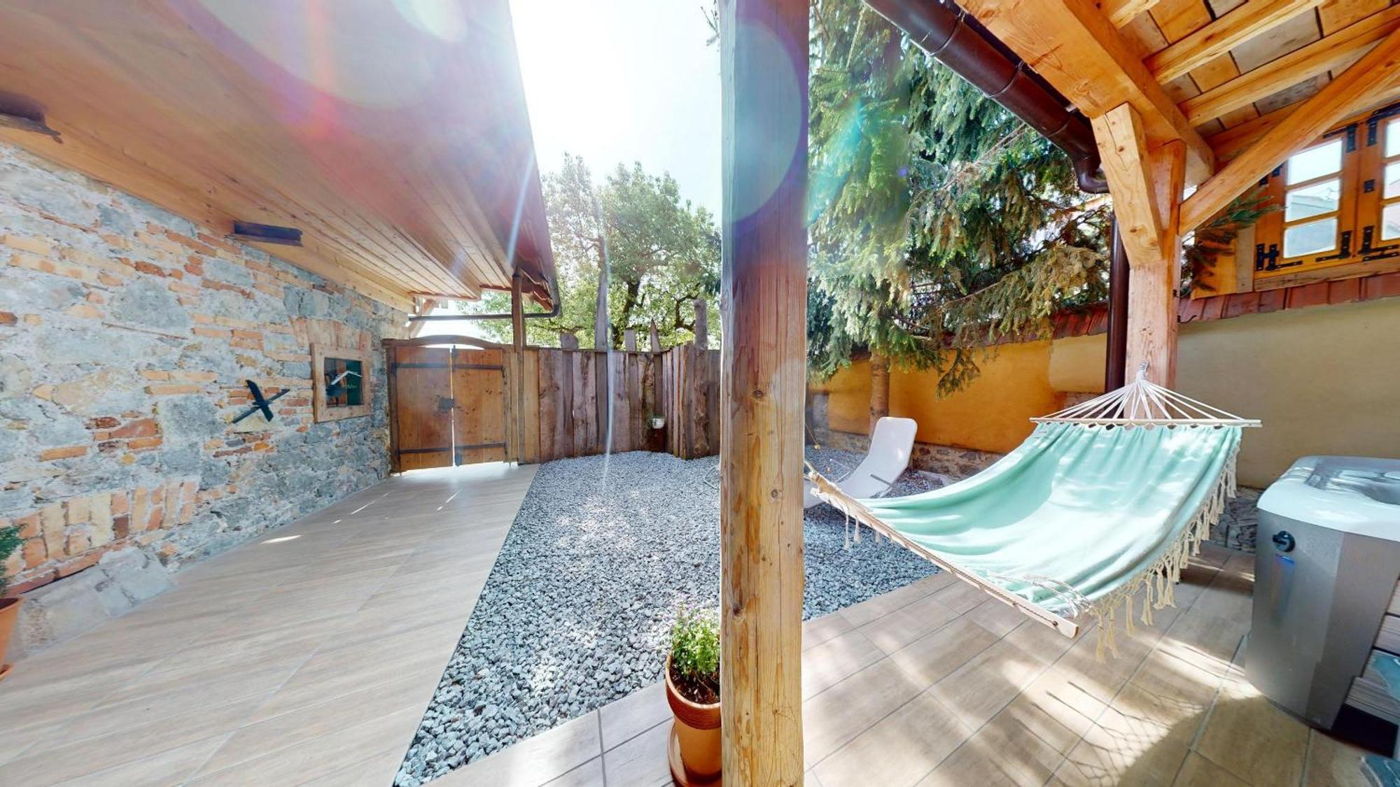 Resort Hisa Ida - Apartments With Hot Tub And Sauna Ivancna Gorica Phòng bức ảnh