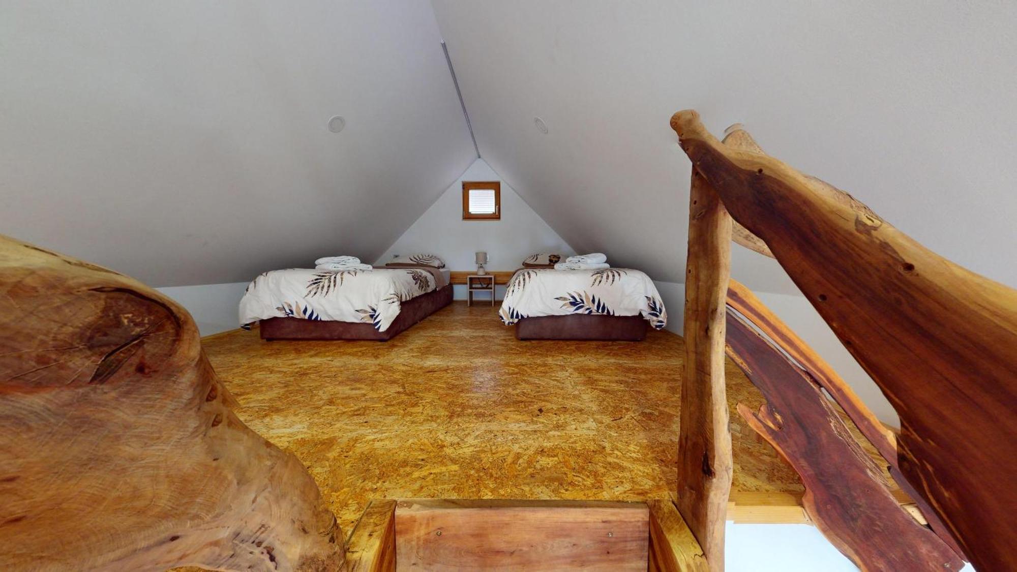 Resort Hisa Ida - Apartments With Hot Tub And Sauna Ivancna Gorica Phòng bức ảnh