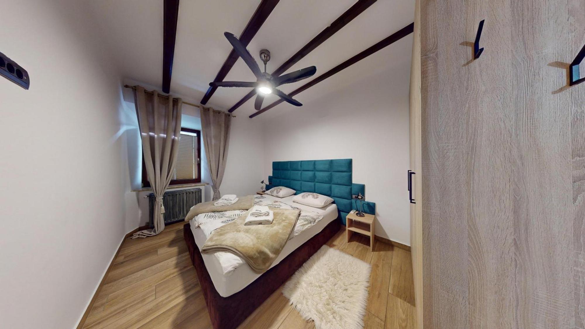 Resort Hisa Ida - Apartments With Hot Tub And Sauna Ivancna Gorica Phòng bức ảnh